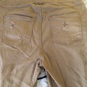Cotton spandex ripped jeans